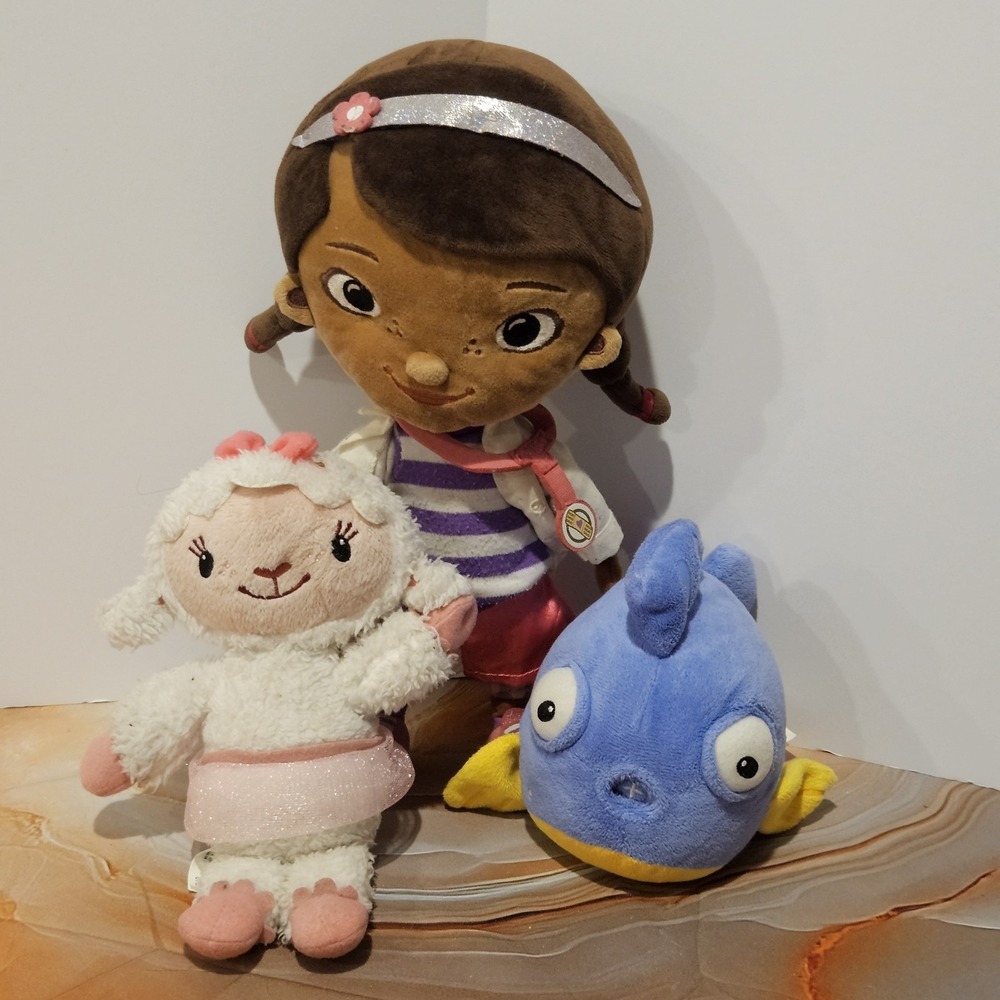 Disney Doc McStuffins Plush Lot Doc Lambie Mr. Squeakers Fish Just Play